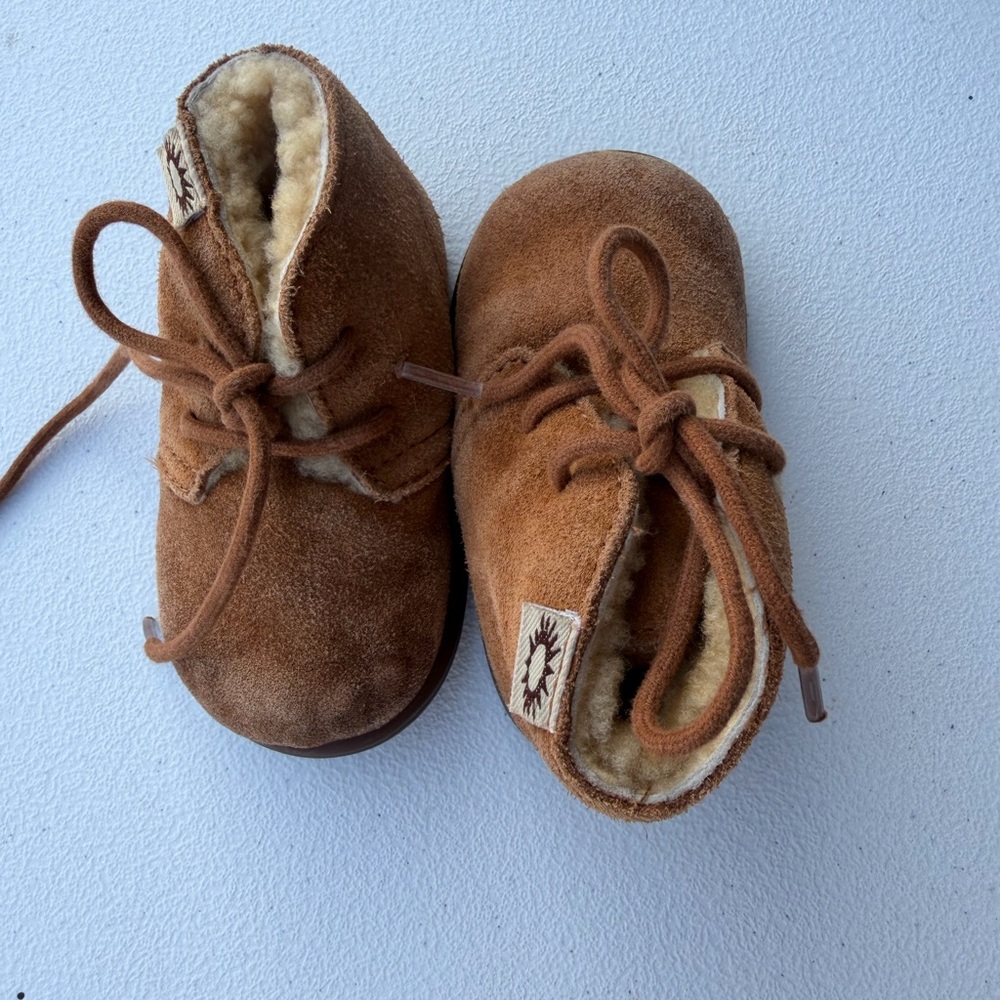 Cozy UGG Tan Kids Shoes